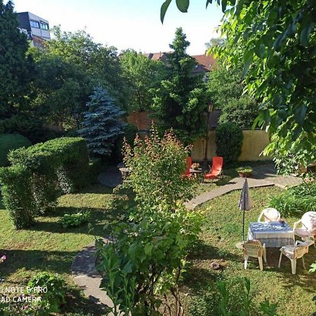 Cocic Garden Daire Ösek Dış mekan fotoğraf